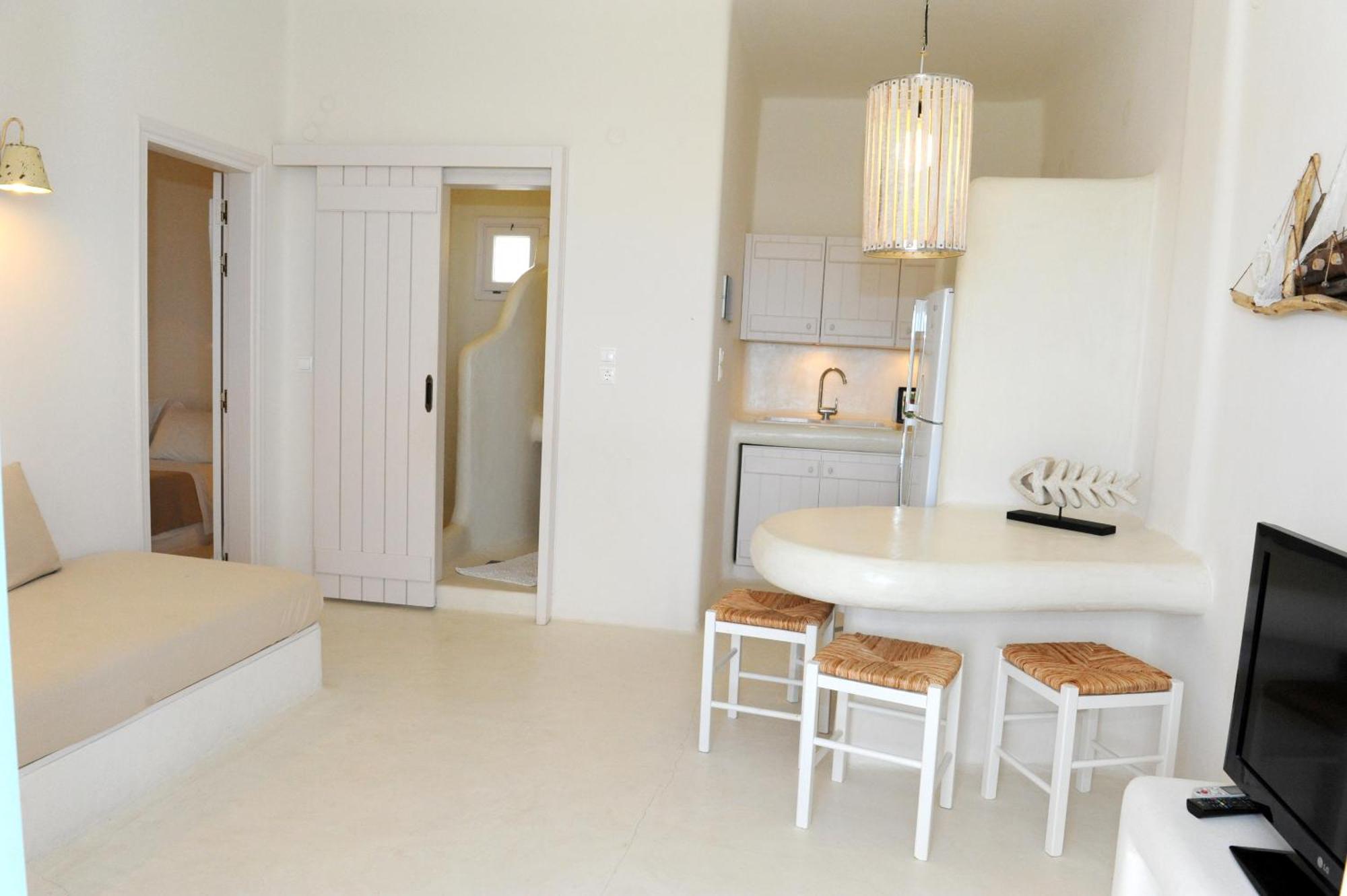 Sarakiniko View Studios Mandrakia Exterior foto