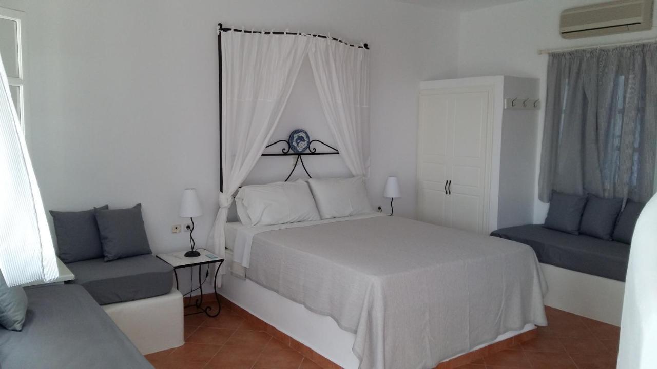 Sarakiniko View Studios Mandrakia Exterior foto